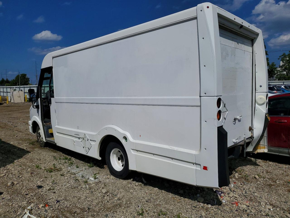 Isuzu NPR 2018 — Copart