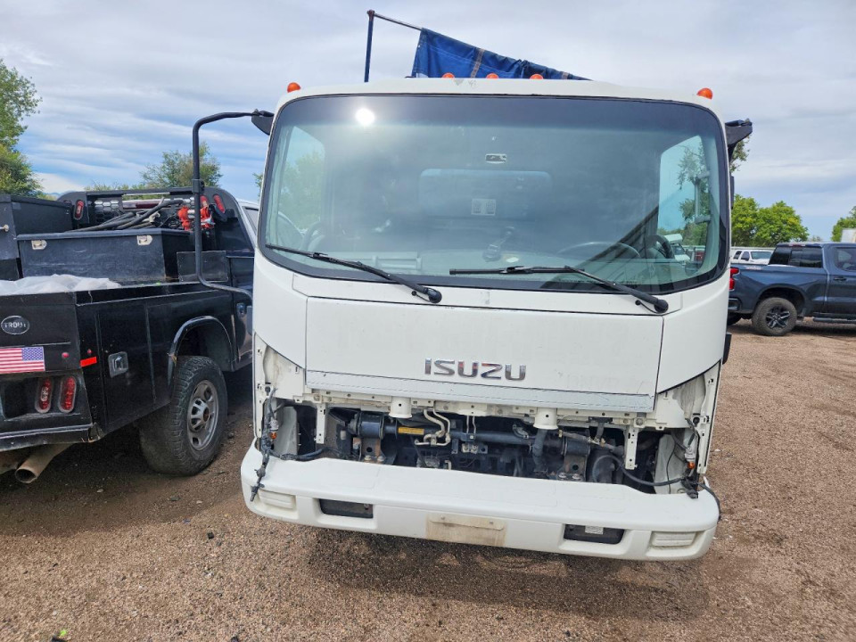 Isuzu NPR 2017 — Copart