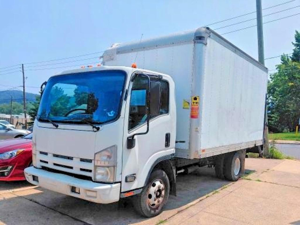 Isuzu NPR 2013 — Copart
