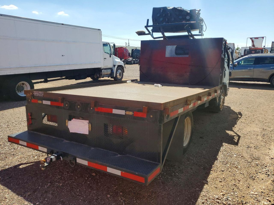 Isuzu NPR 2024 — Copart