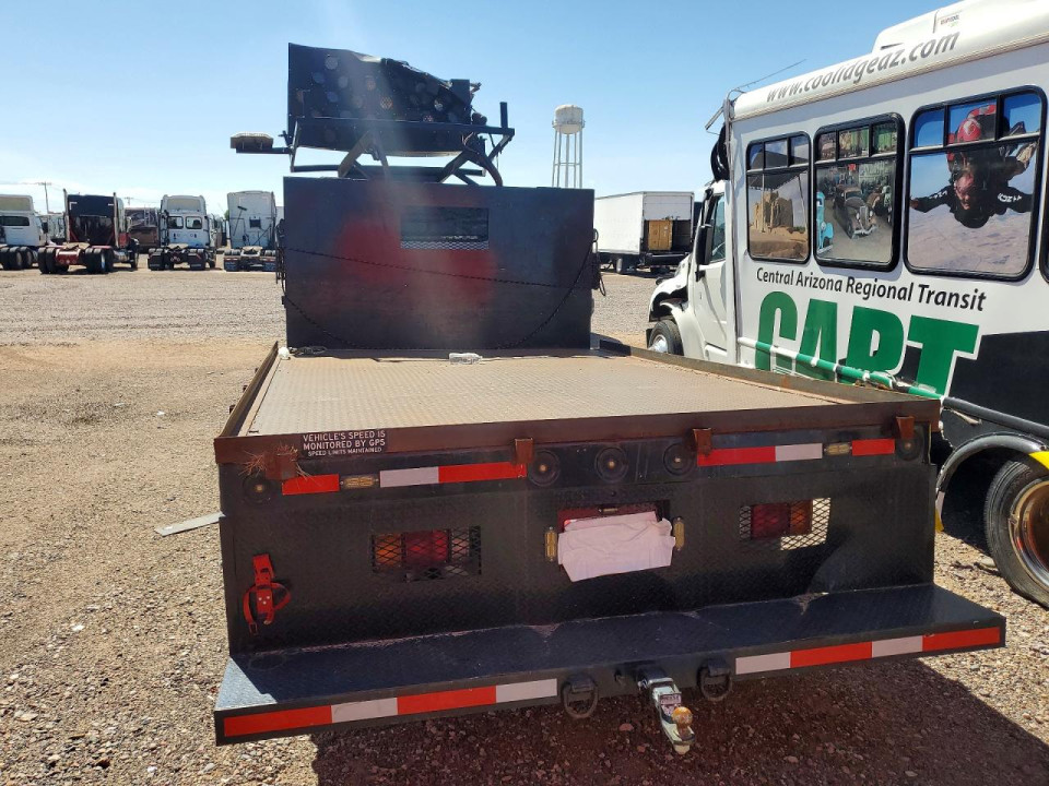 Isuzu NPR 2024 — Copart
