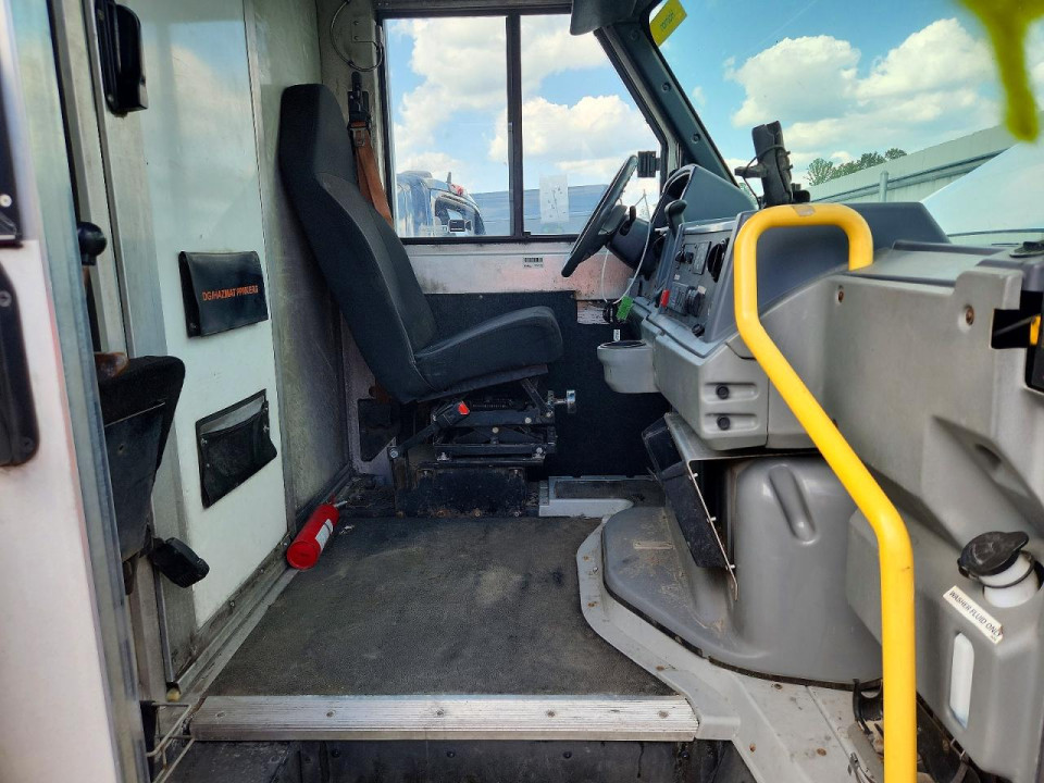 Isuzu NPR 2018 — Copart