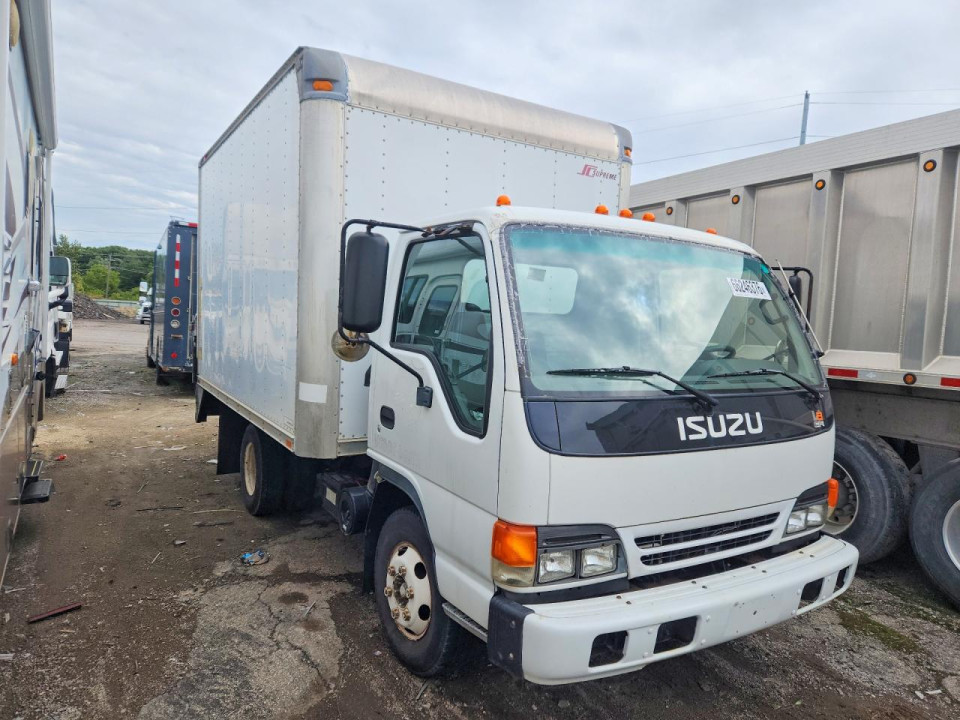 Isuzu NPR 2004 — Copart