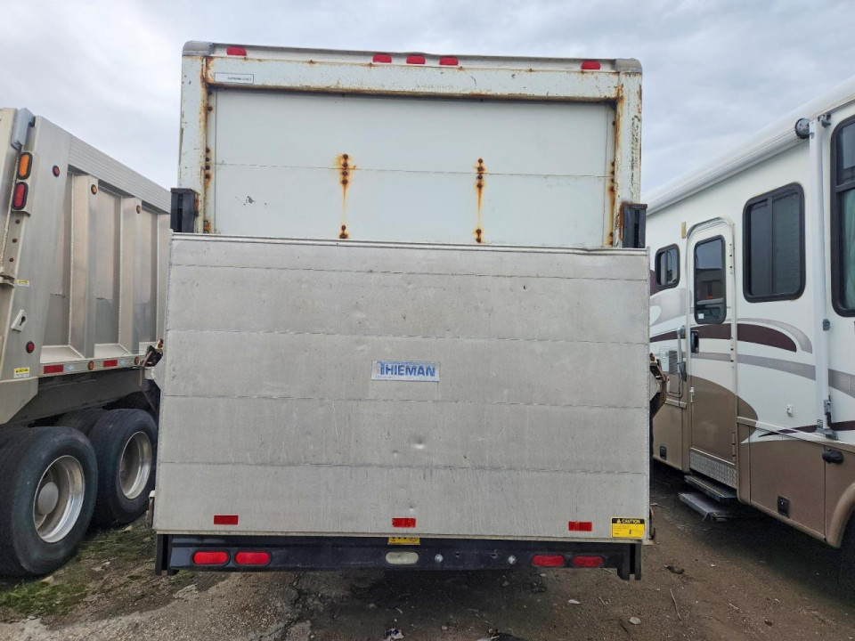 Isuzu NPR 2004 — Copart