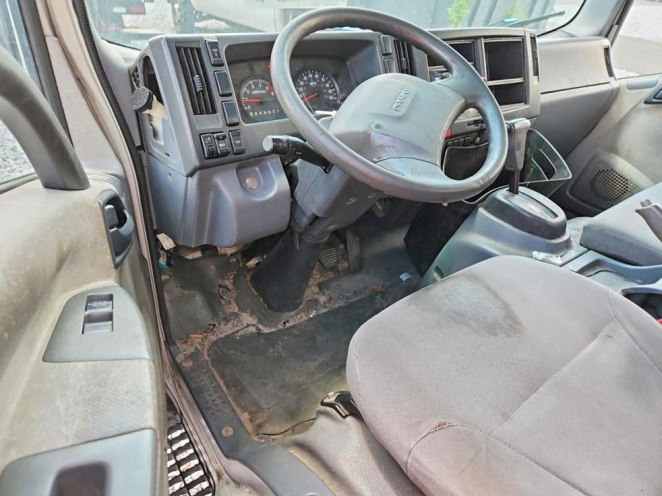 Isuzu NPR 2016 — Copart