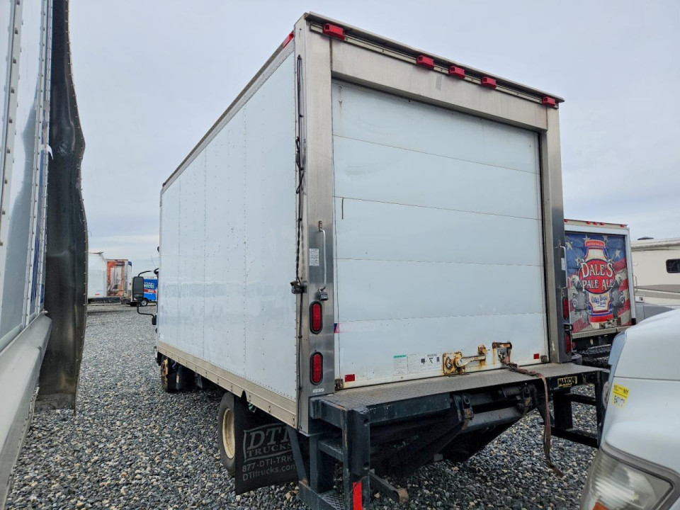 Isuzu NPR 2011 — Copart