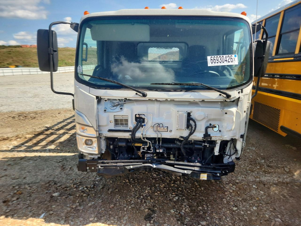 Isuzu NPR 2024 — Copart