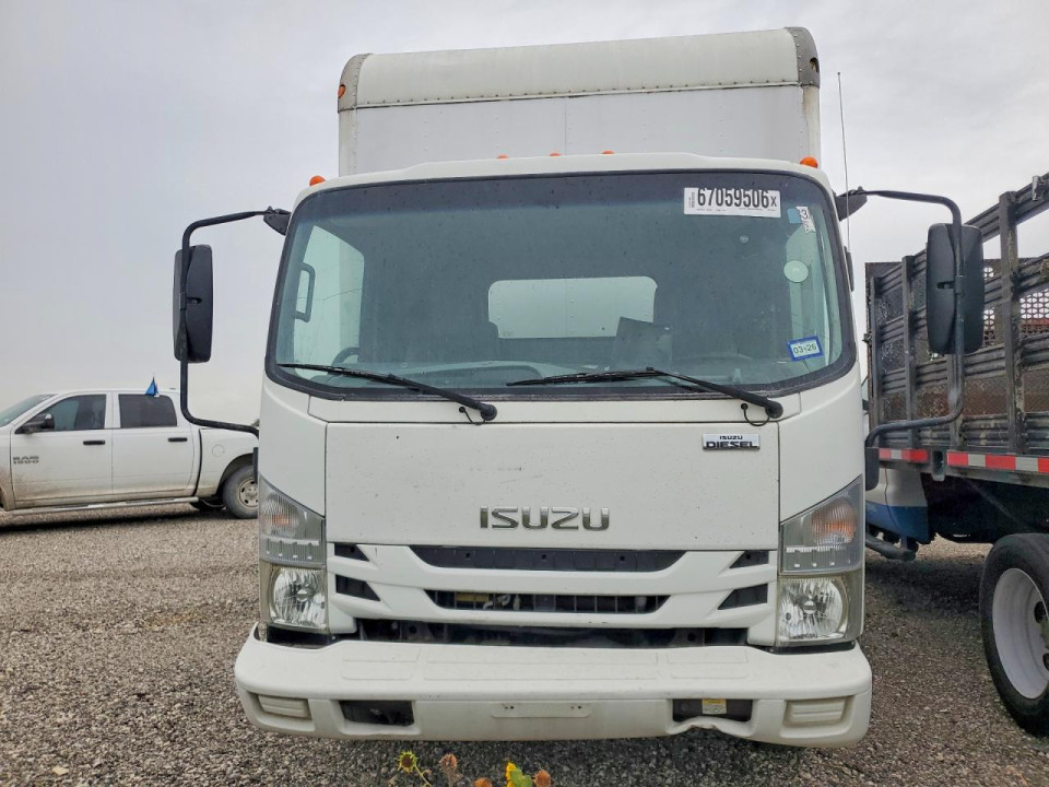 Isuzu NPR 2017 — Copart