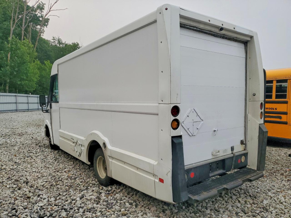 Isuzu NPR 2013 — Copart