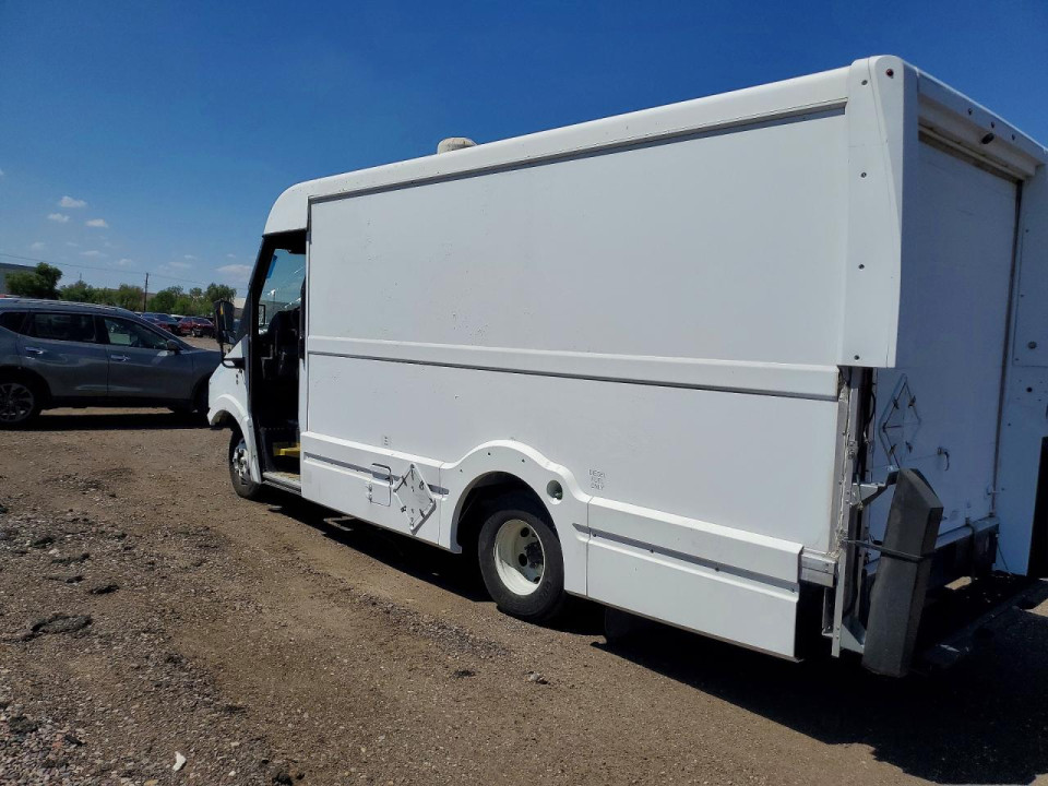 Isuzu NPR 2018 — Copart