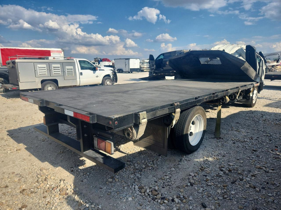 Isuzu NPR 2023 — Copart
