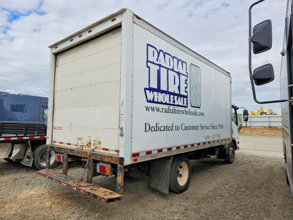 Isuzu NPR 2015 — Copart