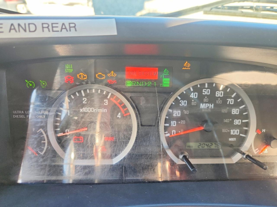 Isuzu NPR 2011 — Copart