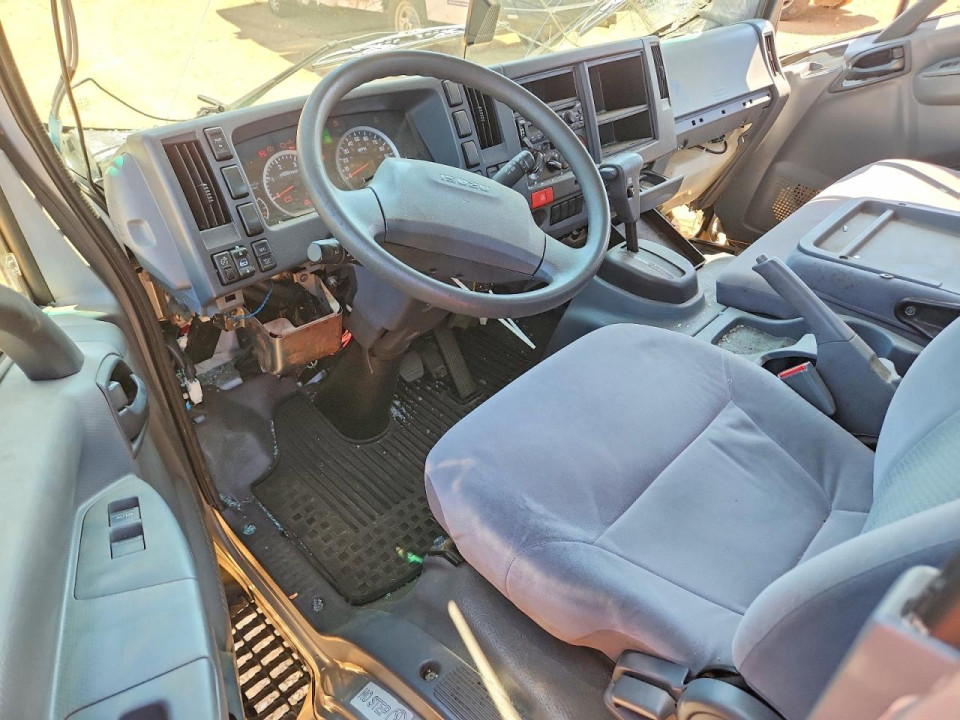 Isuzu NPR 2022 — Copart
