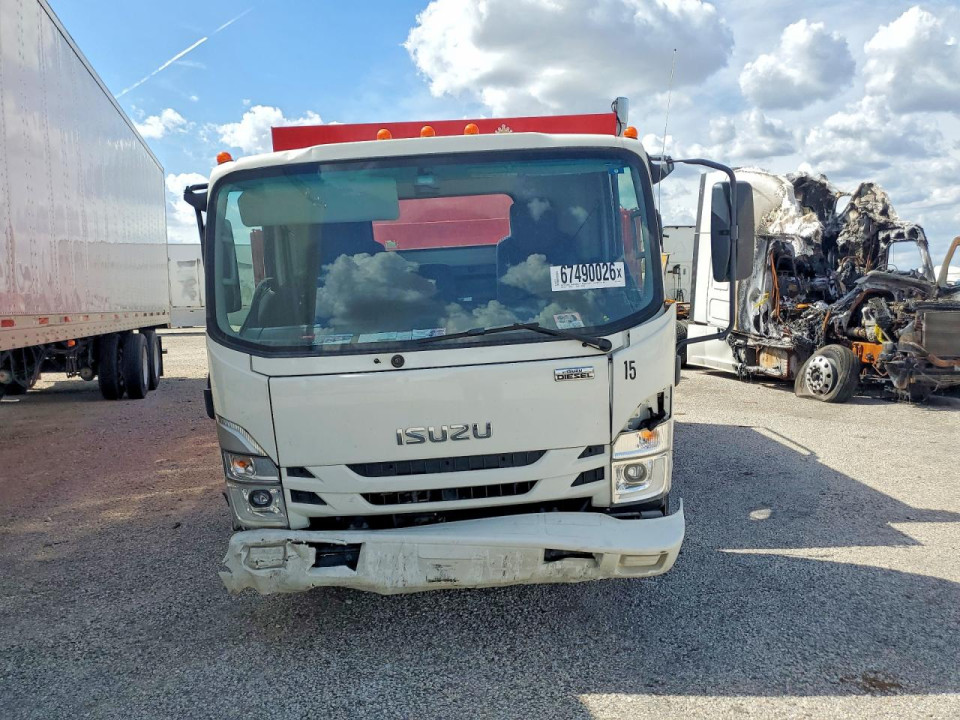 Isuzu NPR 2023 — Copart