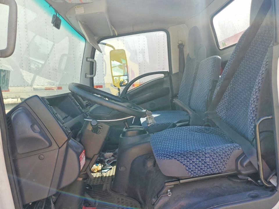 Isuzu NPR 2023 — Copart