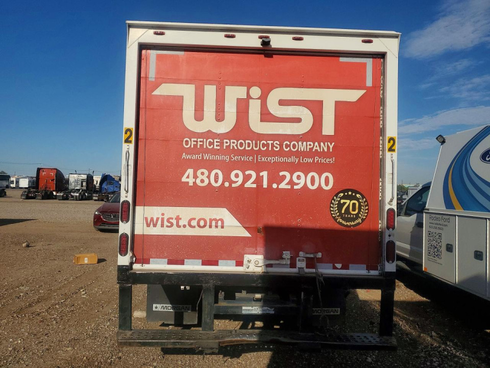 Isuzu NPR 2021 — Copart