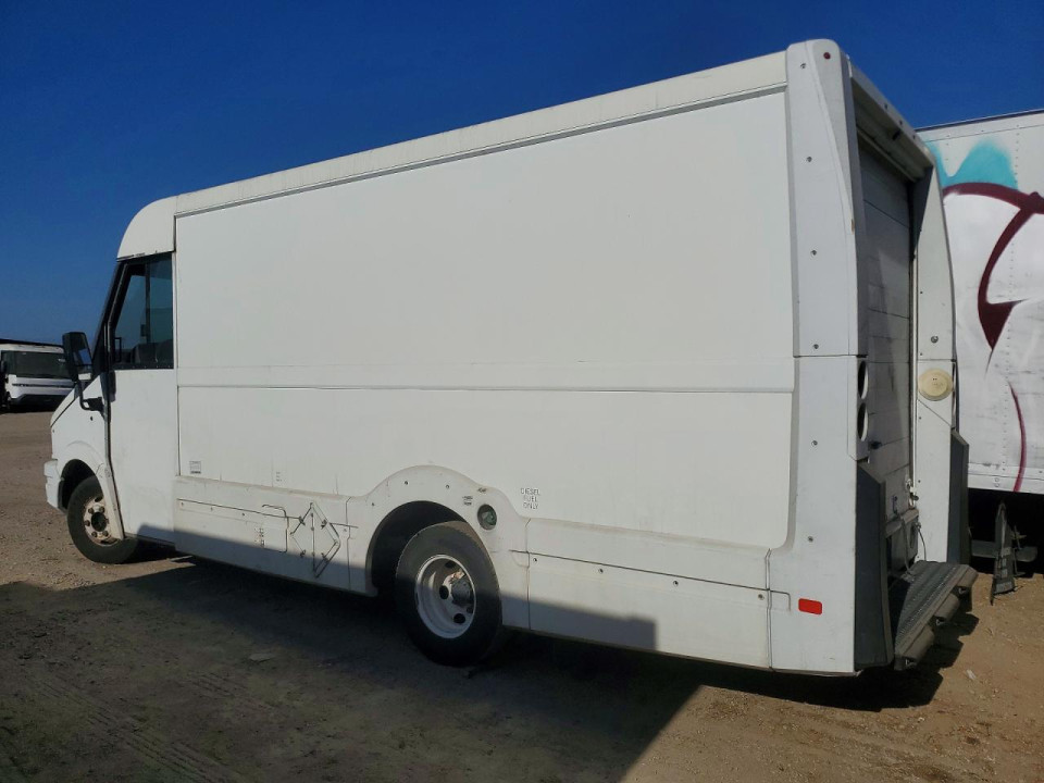 Isuzu NPR 2016 — Copart