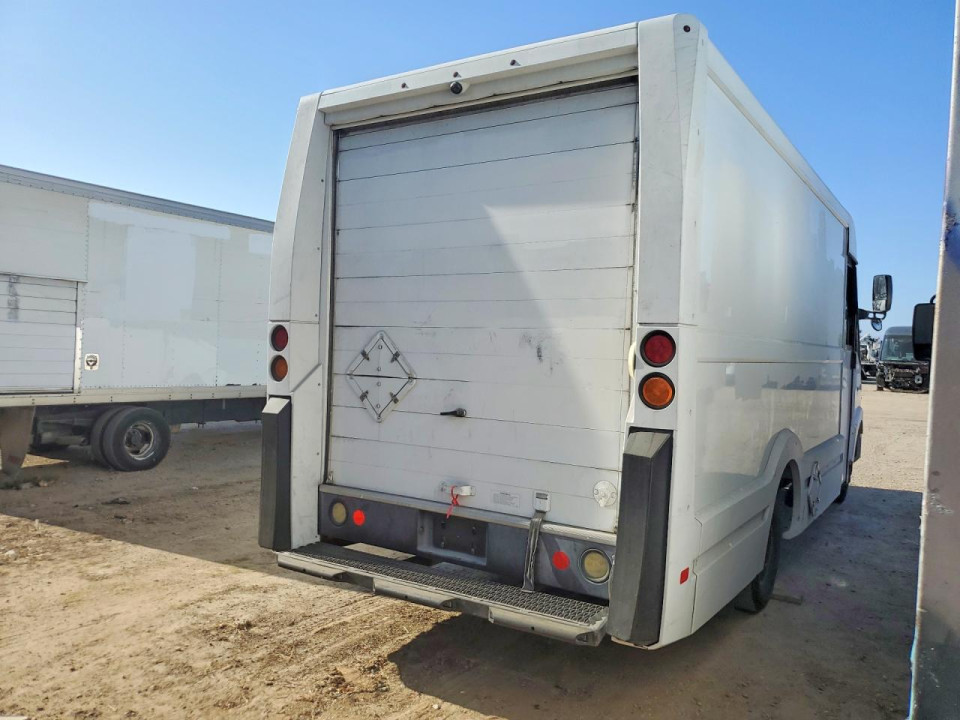 Isuzu NPR 2016 — Copart