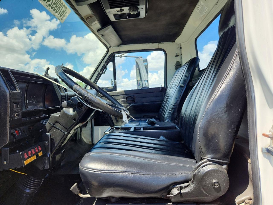 Isuzu NPR 1994 — Copart