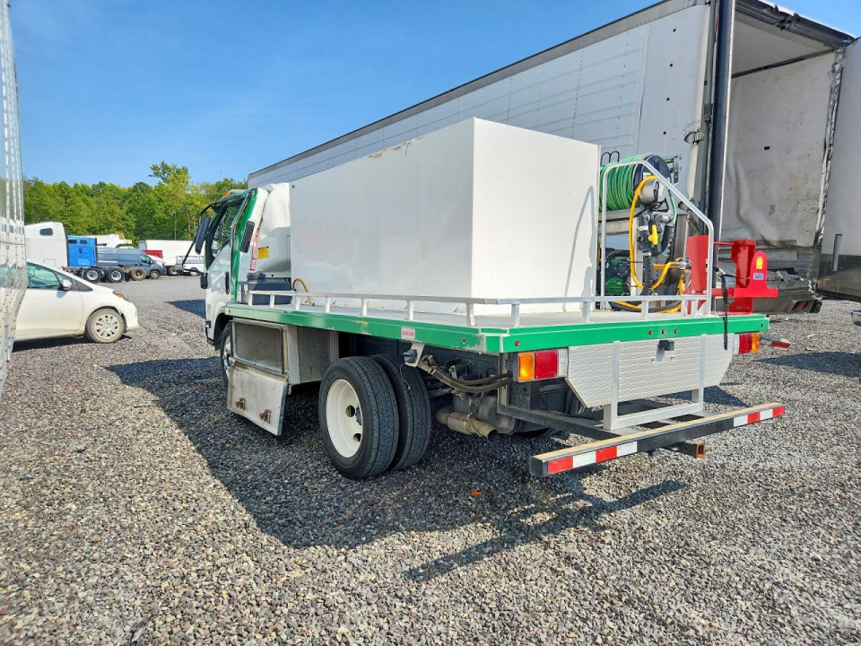 Isuzu NPR 2024 — Copart