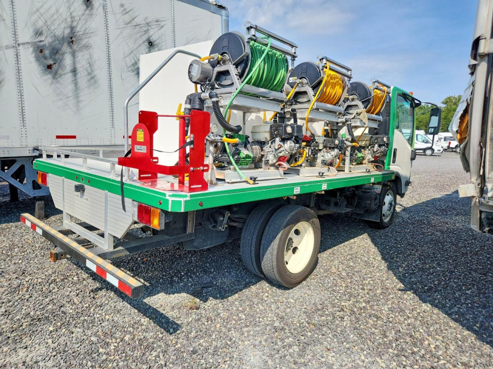 Isuzu NPR 2024 — Copart