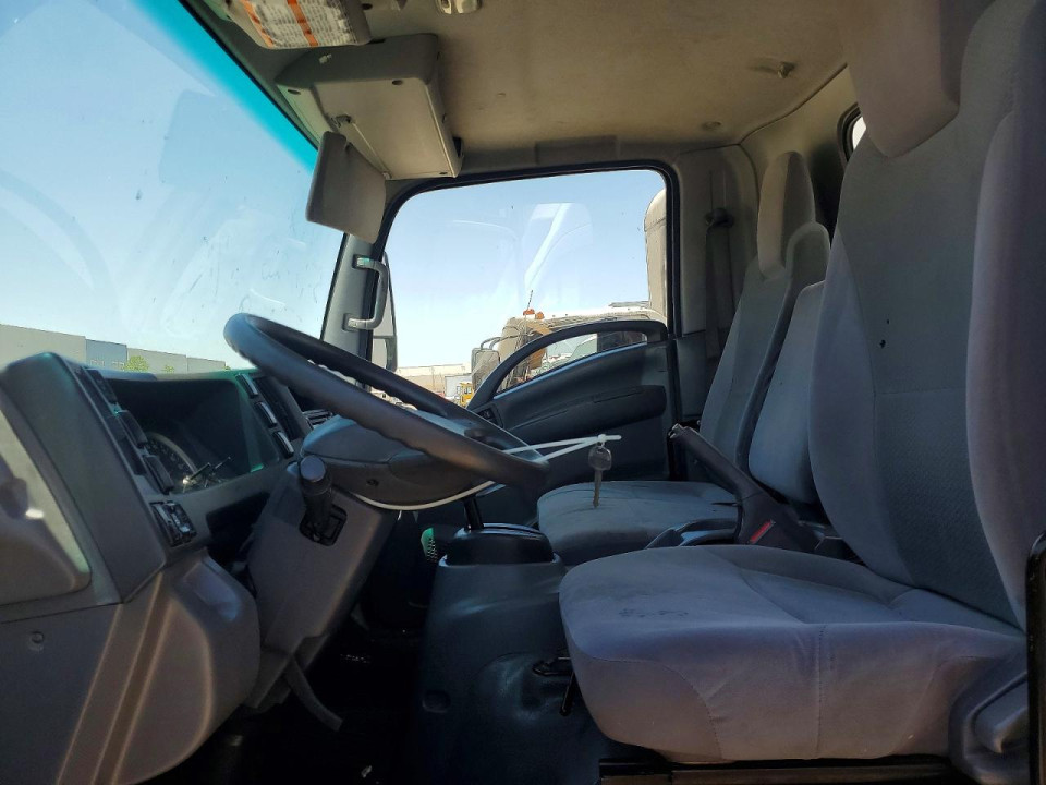 Isuzu NPR 2018 — Copart