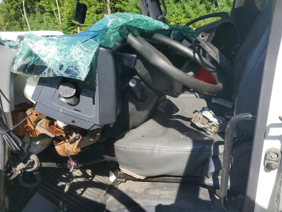Isuzu NPR 2024 — Copart