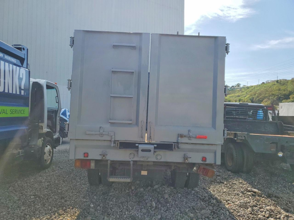 Isuzu NPR 2017 — Copart