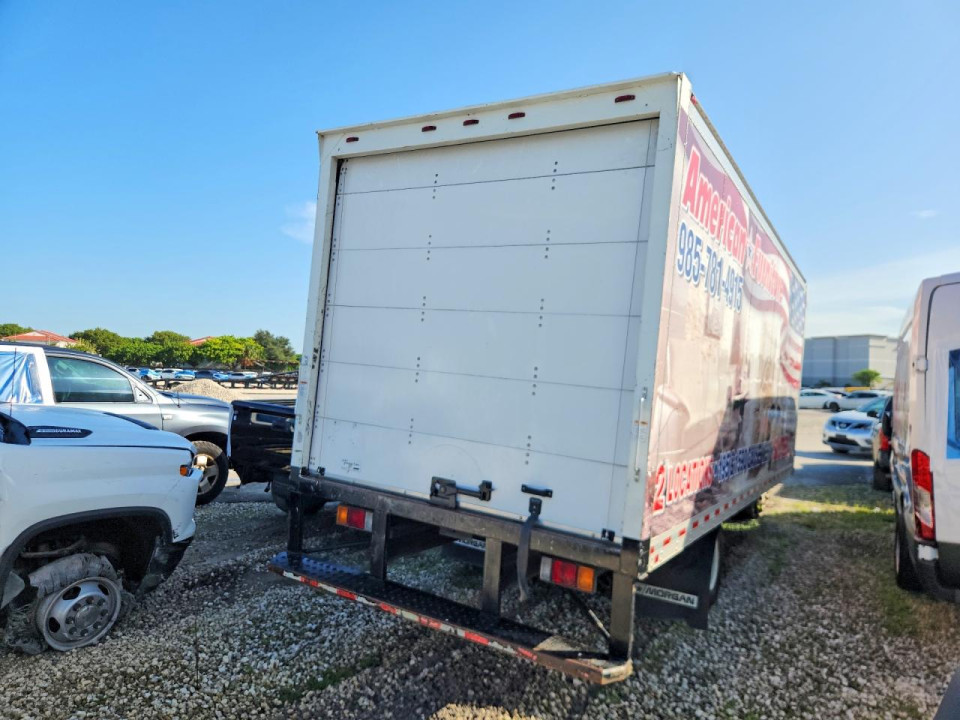 Isuzu NPR 2019 — Copart