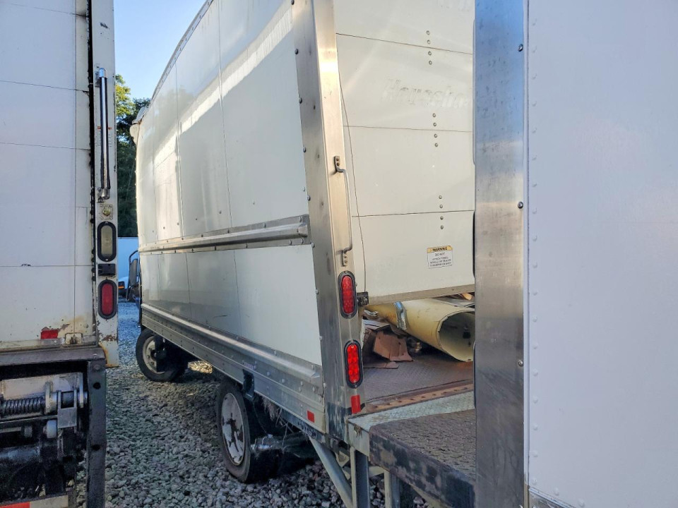 Isuzu NPR 2023 — Copart