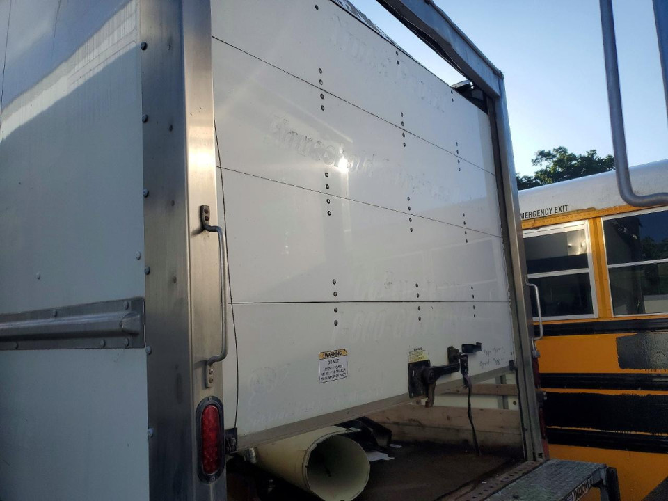 Isuzu NPR 2023 — Copart