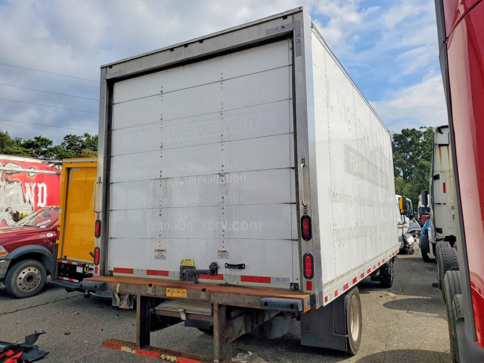 Isuzu NPR 2023 — Copart