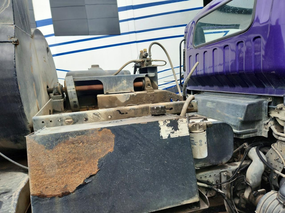 Isuzu NPR 2015 — Copart