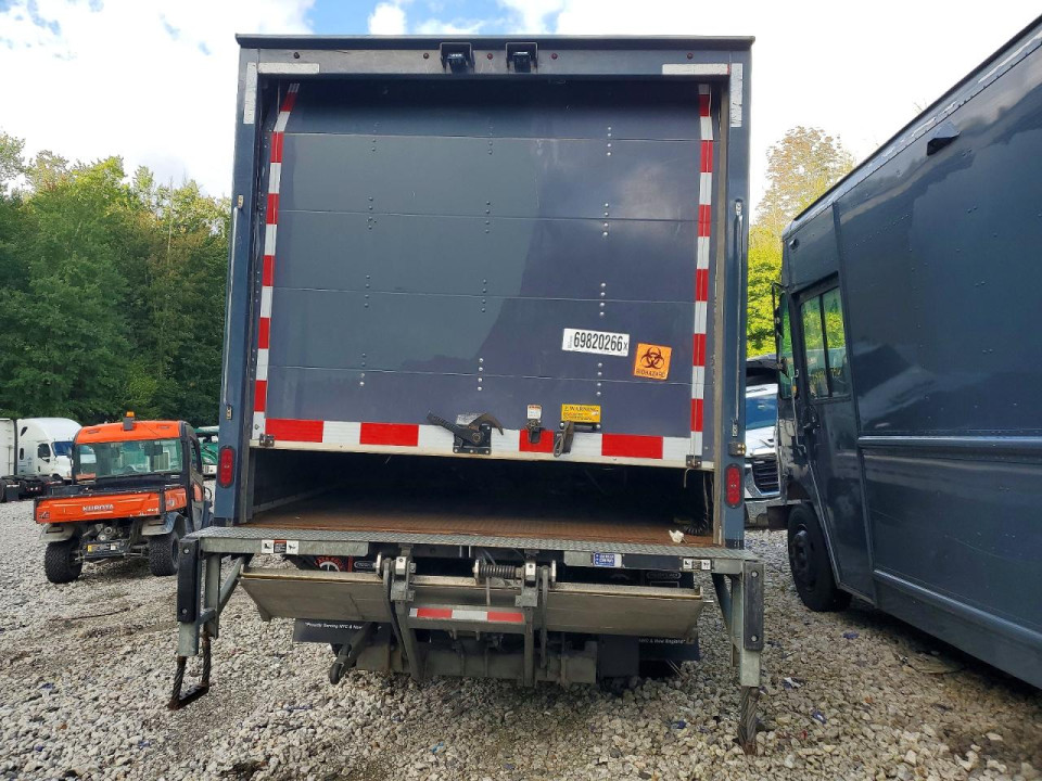 Isuzu NPR 2022 — Copart