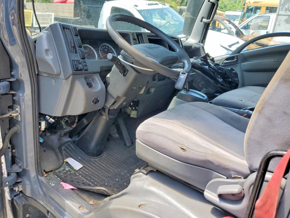 Isuzu NPR 2022 — Copart