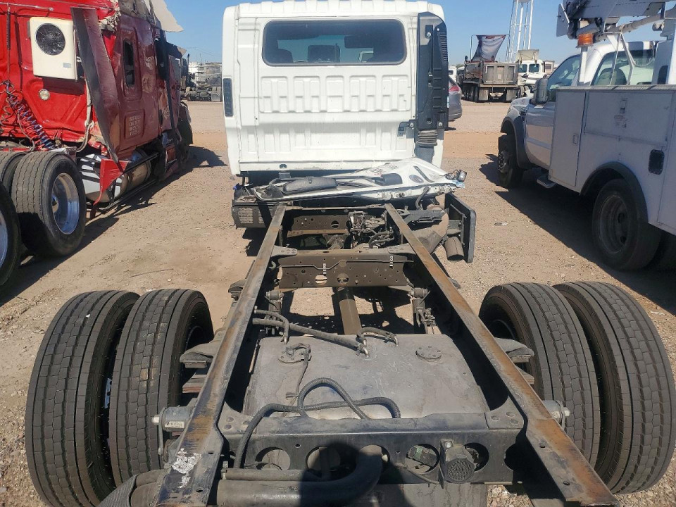 Isuzu NQR 2023 — Copart