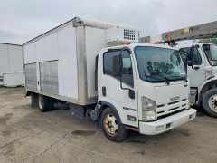 Isuzu NQR 2015 — Copart