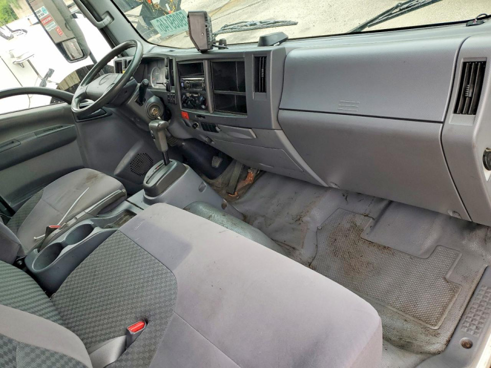 Isuzu NQR 2015 — Copart