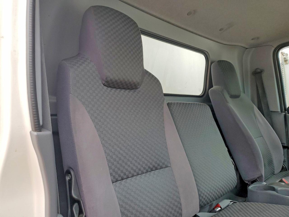 Isuzu NQR 2015 — Copart