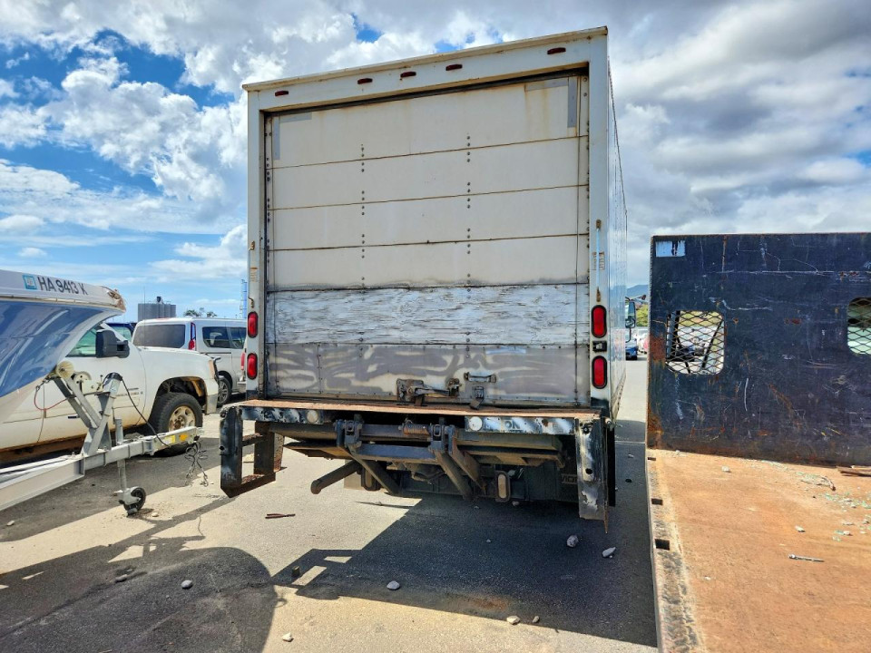 Isuzu NQR 2017 — Copart