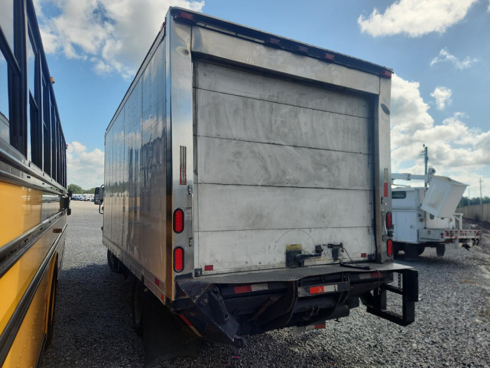 Isuzu NQR 2013 — Copart