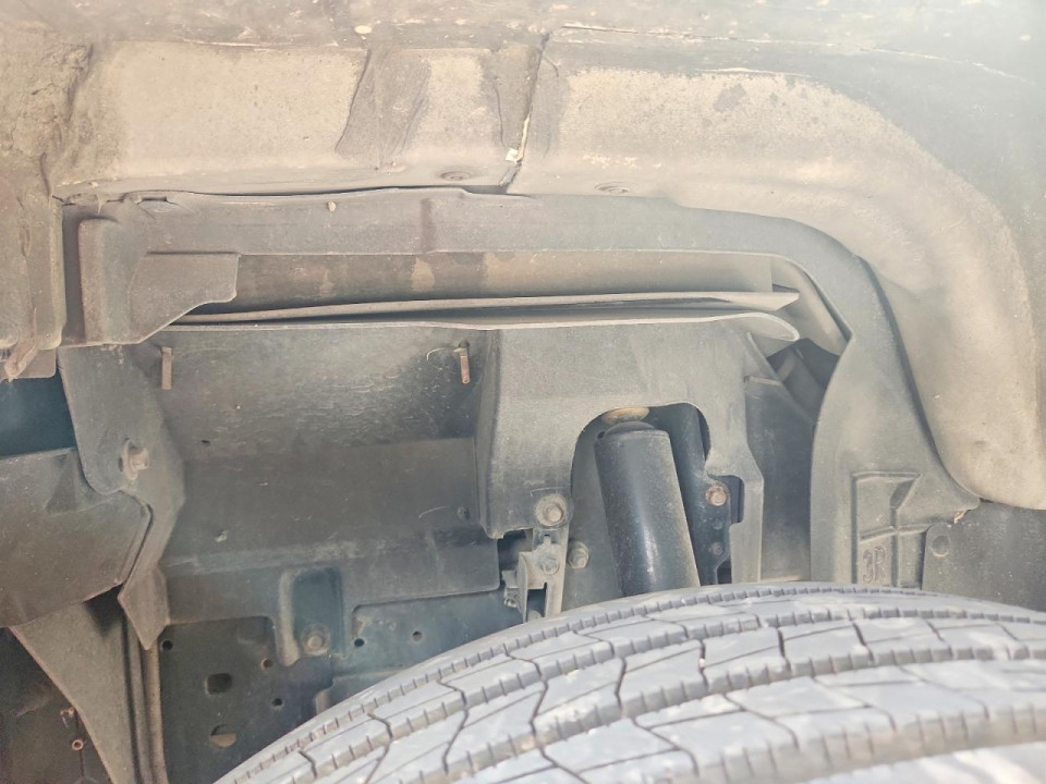 Isuzu NQR 2015 — Copart
