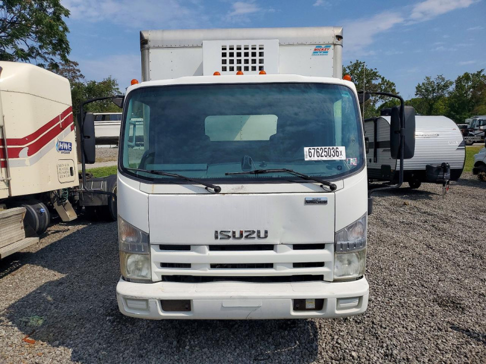 Isuzu NQR 2014 — Copart