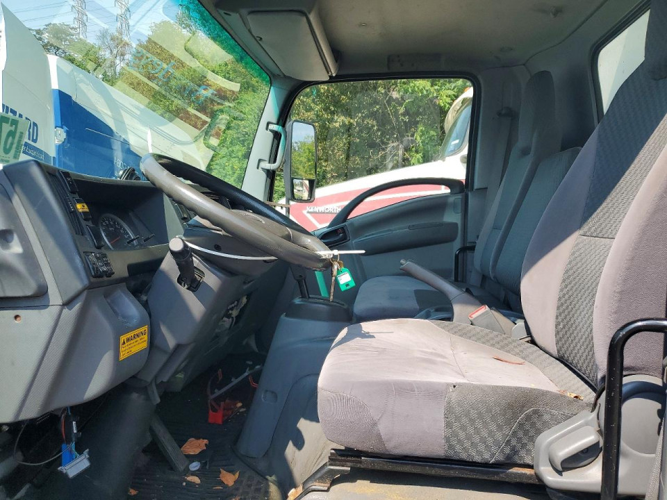 Isuzu NQR 2014 — Copart