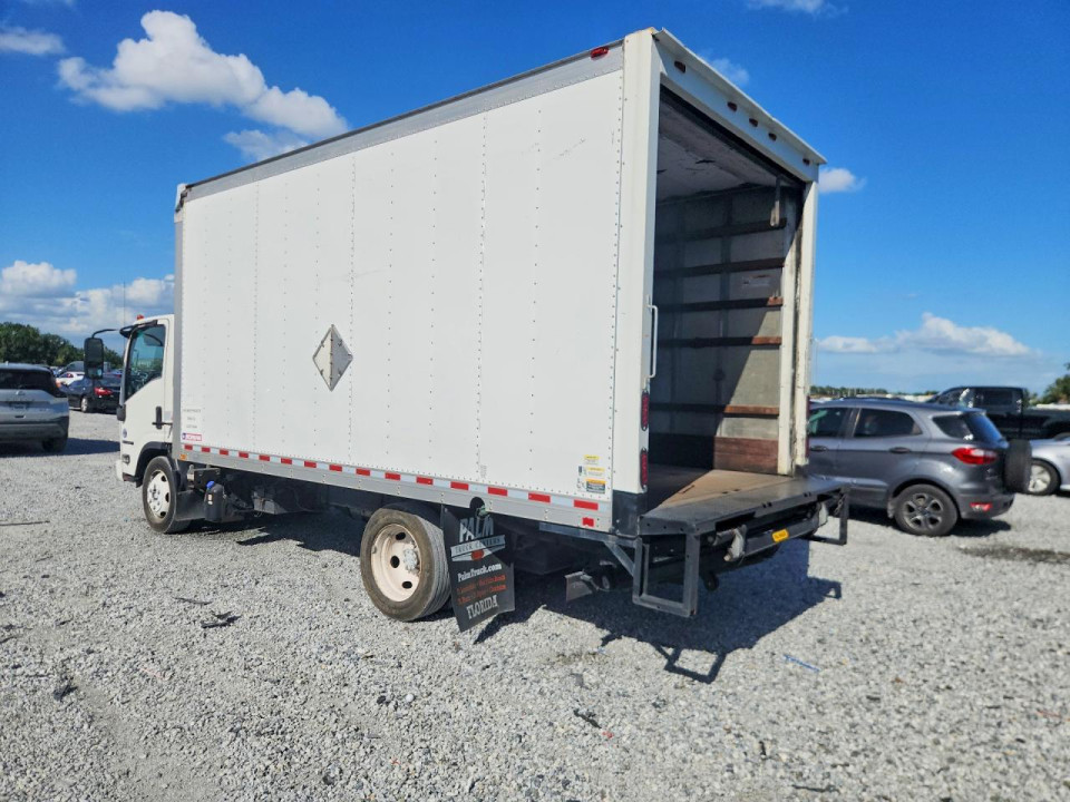 Isuzu NQR 2016 — Copart