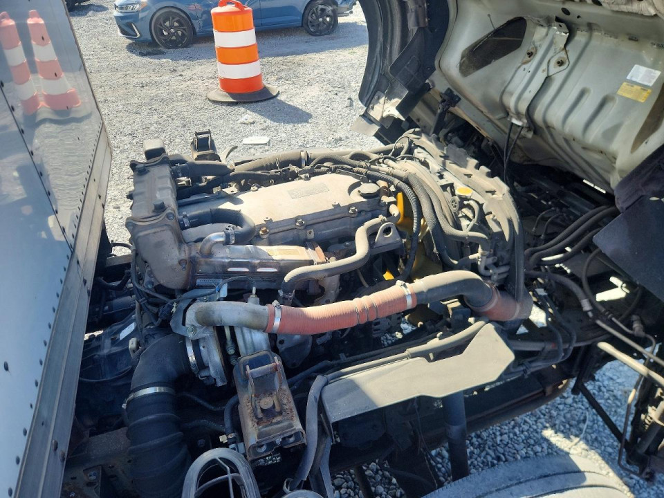 Isuzu NQR 2016 — Copart