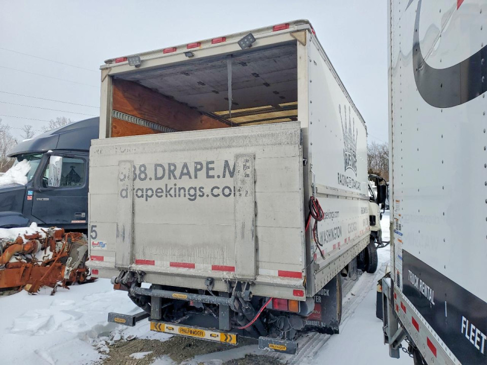 Isuzu NRR BOX TRUCK 2020 — Copart