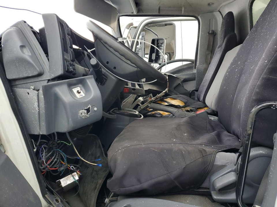 Isuzu NRR BOX TRUCK 2020 — Copart