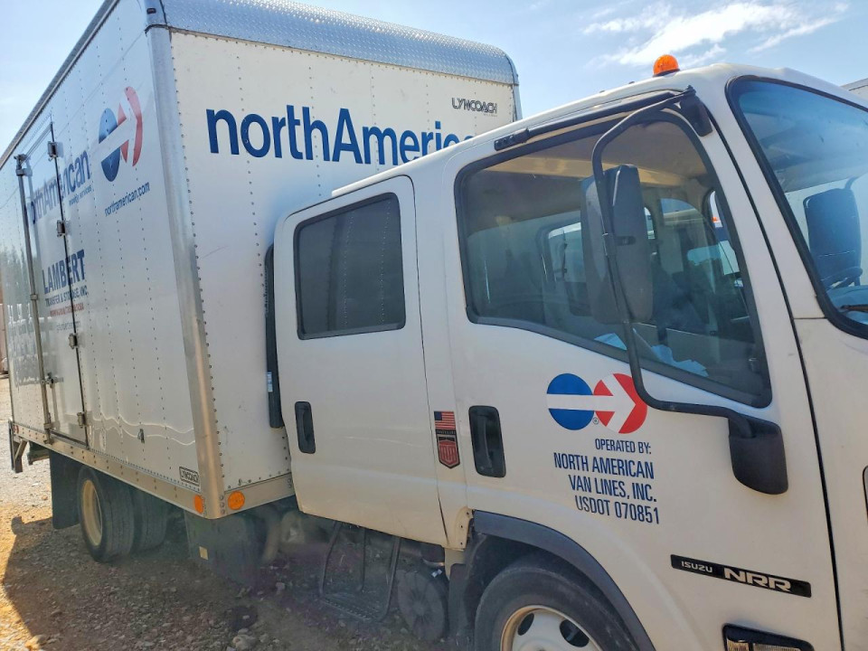 Isuzu NRR BOX TRUCK 2022 — Copart